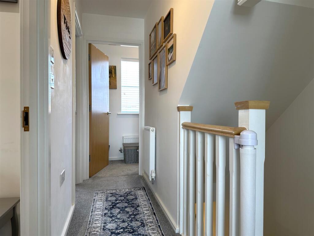 First Floor Landing 295