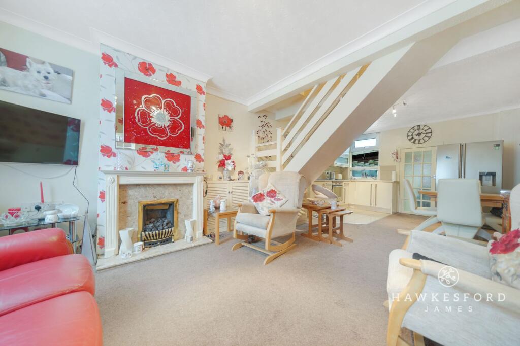 Gibson Street, Sittingbourne - Lounge