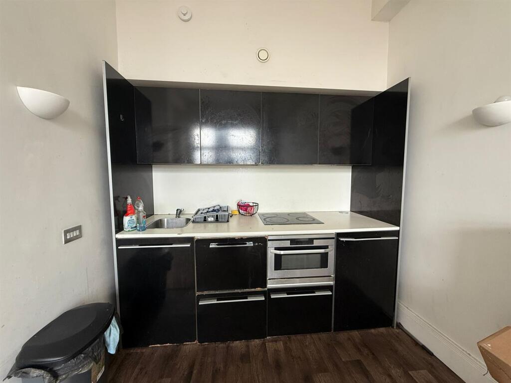 WhatsApp Image 2025-08-06 at 10.21.00 (1).jpeg