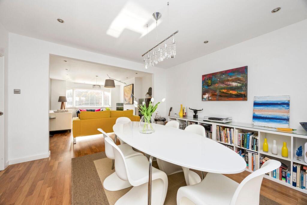 Barn Rise 60 THROUGH DINING.jpeg