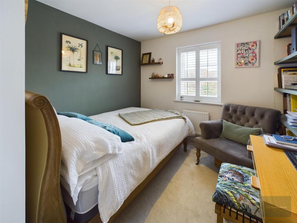 CAM02558G0-PR0203-ST