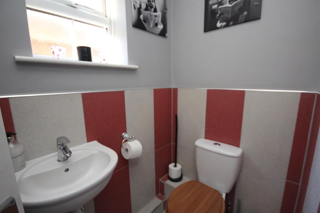 cloakroom.JPG