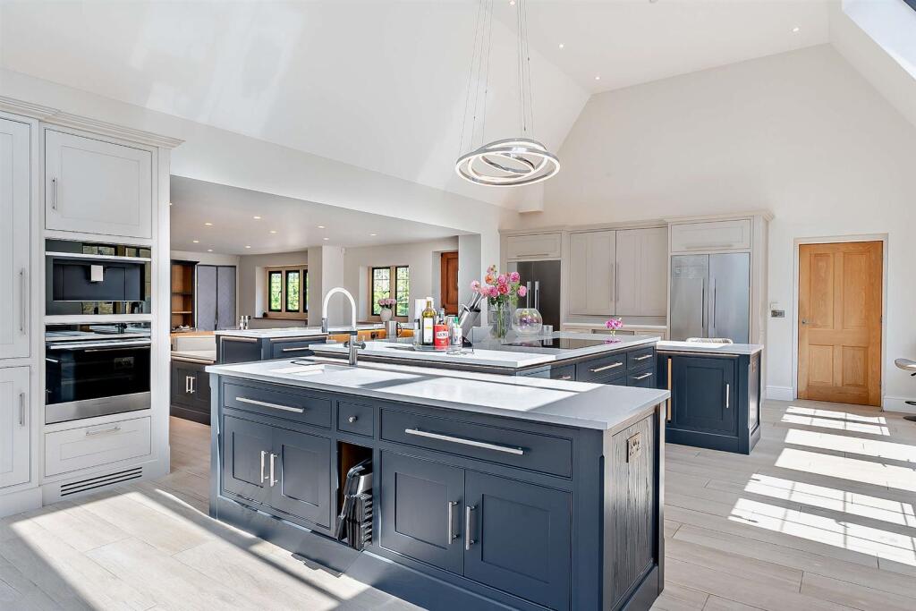 8653358-interior07-800.jpg