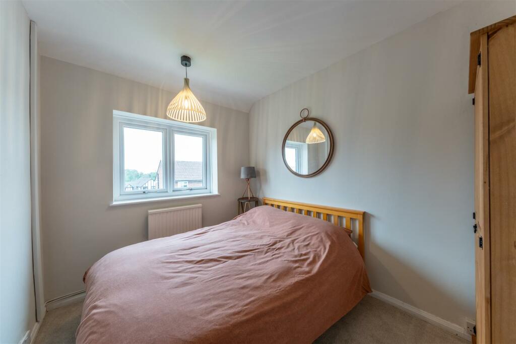 10 Churchill Drive-026.jpg