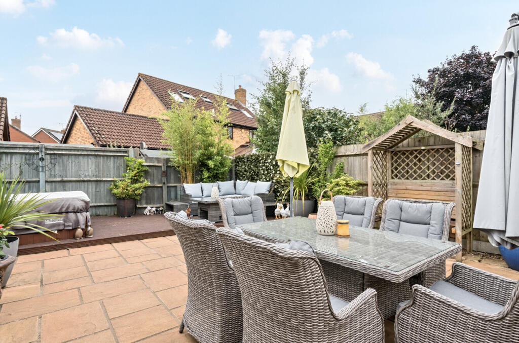 1330226-28-68873f...