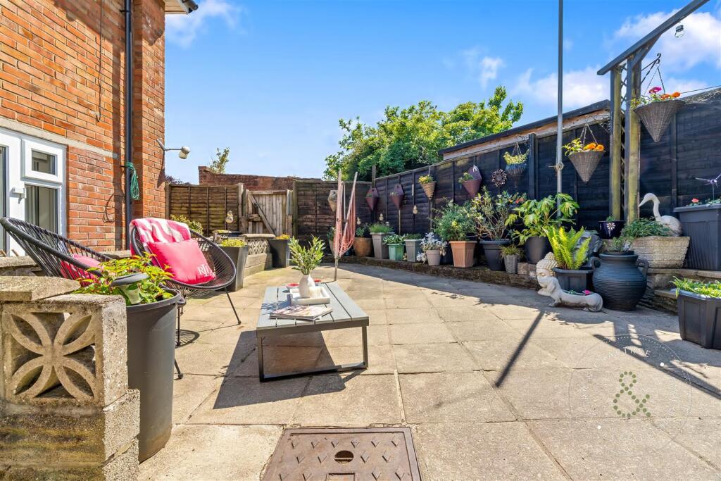 Uplands Ext, Hern Crabtree (14).jpeg