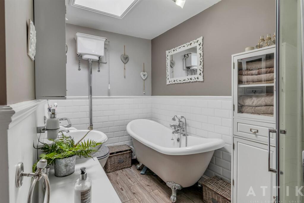 The White House The Street Westleton IP17 3AD (22)