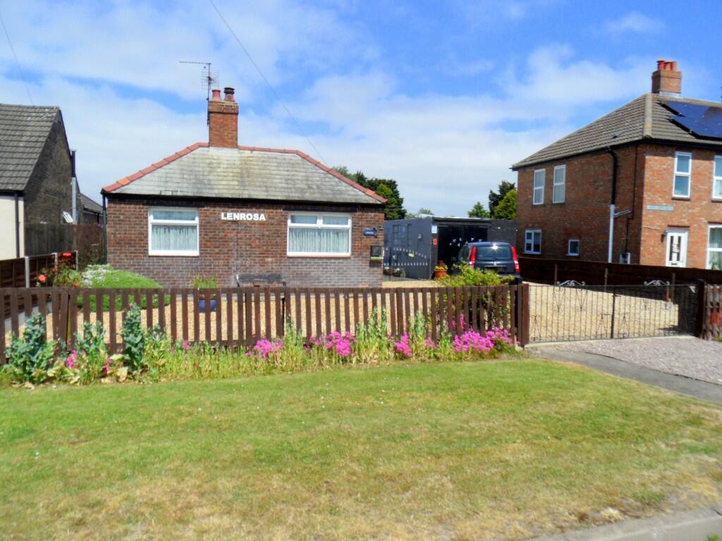 FRONT &amp; DRIVEWAY