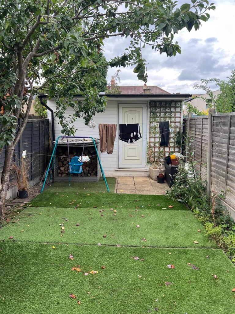 WhatsApp Image 2025-08-19 at 13.57.02.jpeg