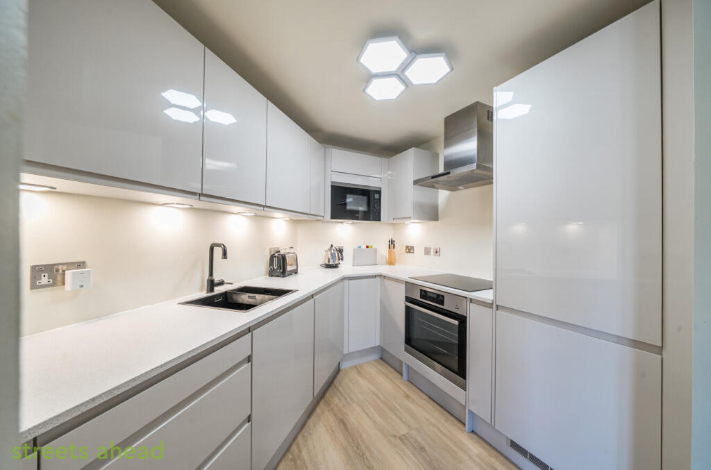 a7d57ef6-34f6-42c...