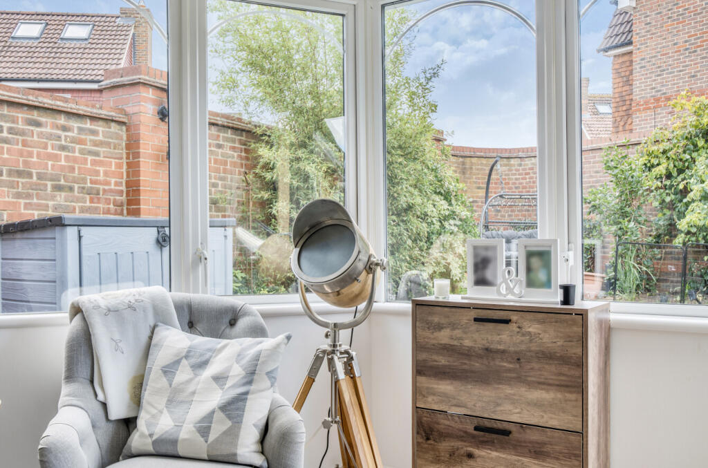 1353755-18-68d17c...