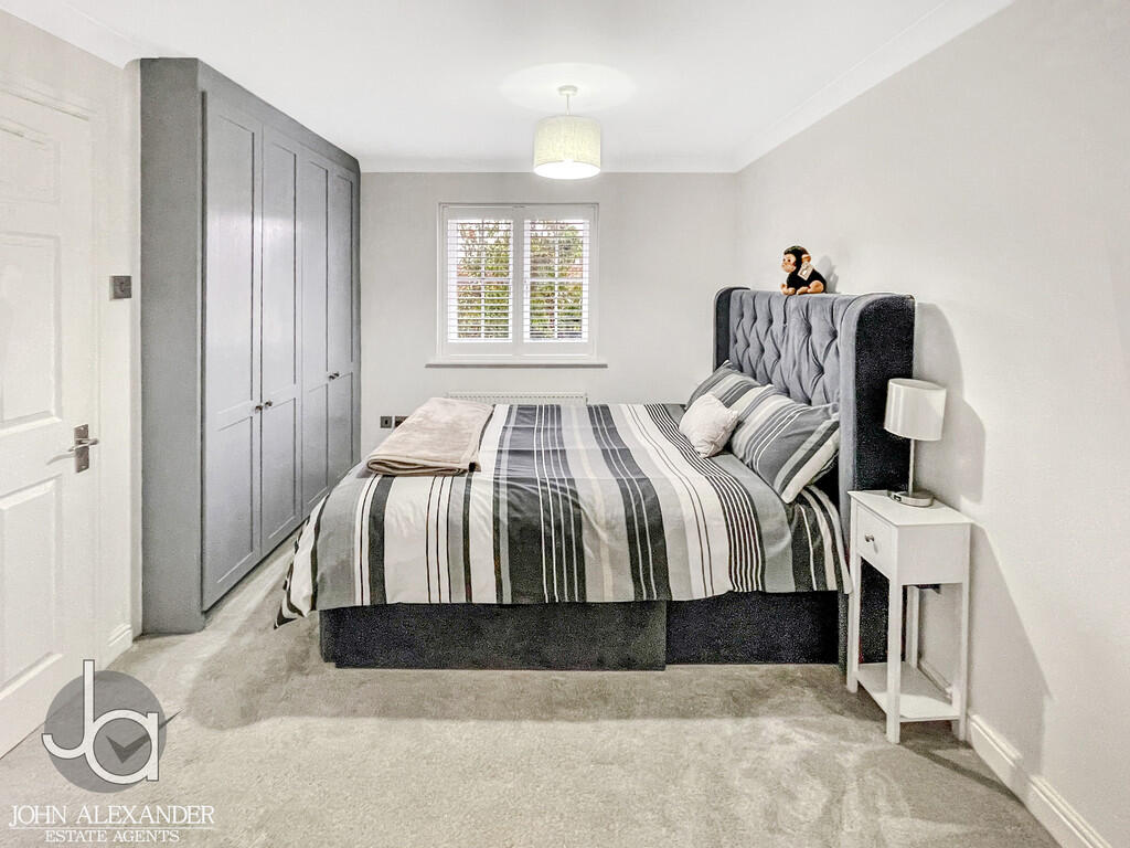 20241114_14584209...