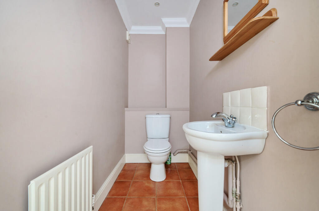 1300686-23-683855...