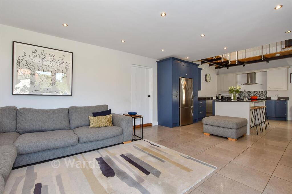 Kitchen/Family Room