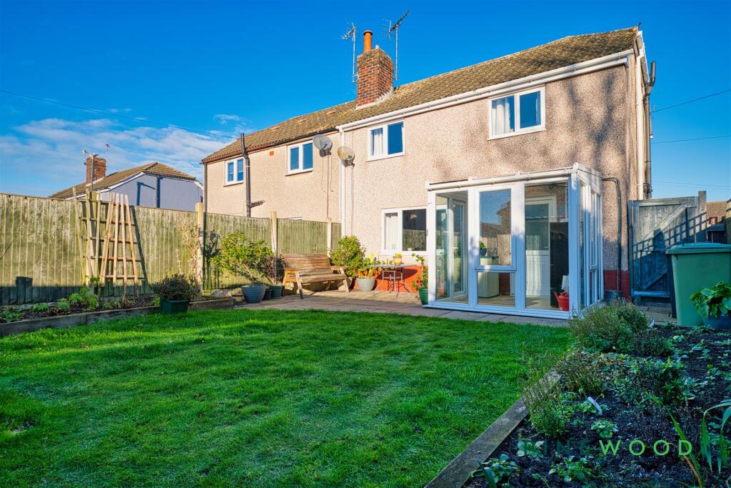 REAR / GARDEN