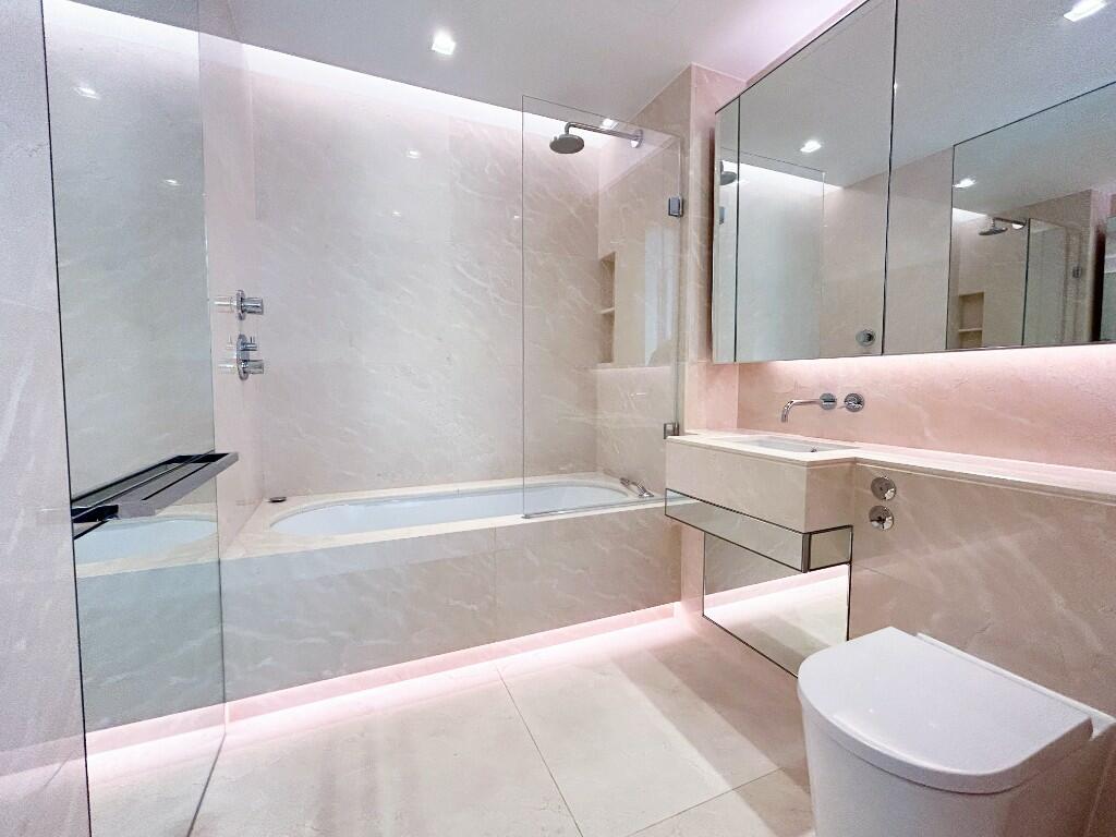 Master Ensuite