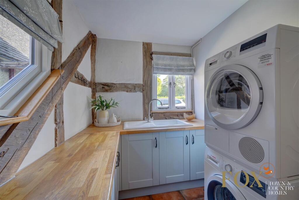 Laugherne Brook Barn (53).jpg