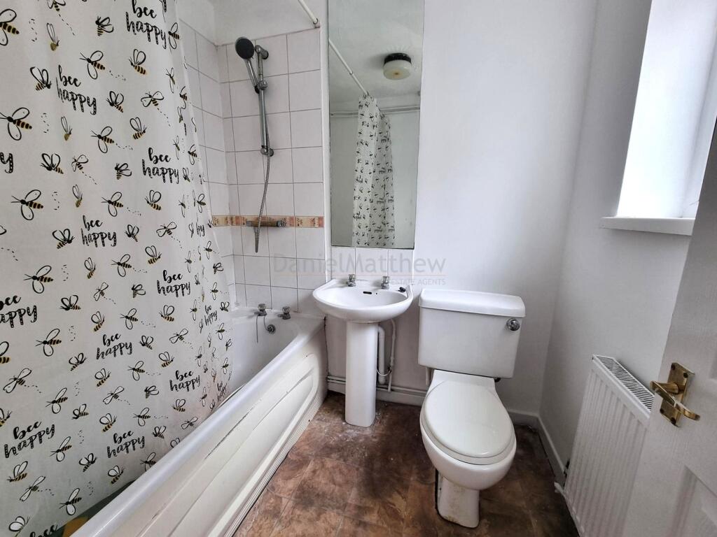 Ground Floor Bathroom