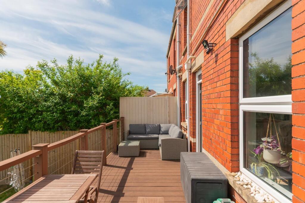 3W9CBN - External E.jpg