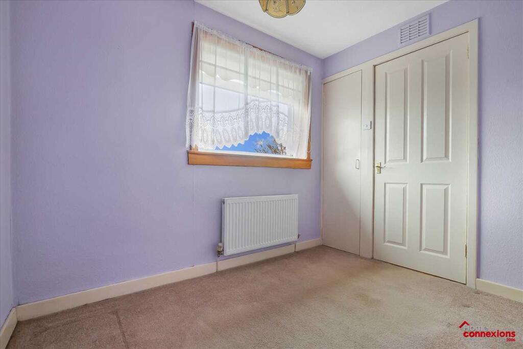Bedroom Three (2)