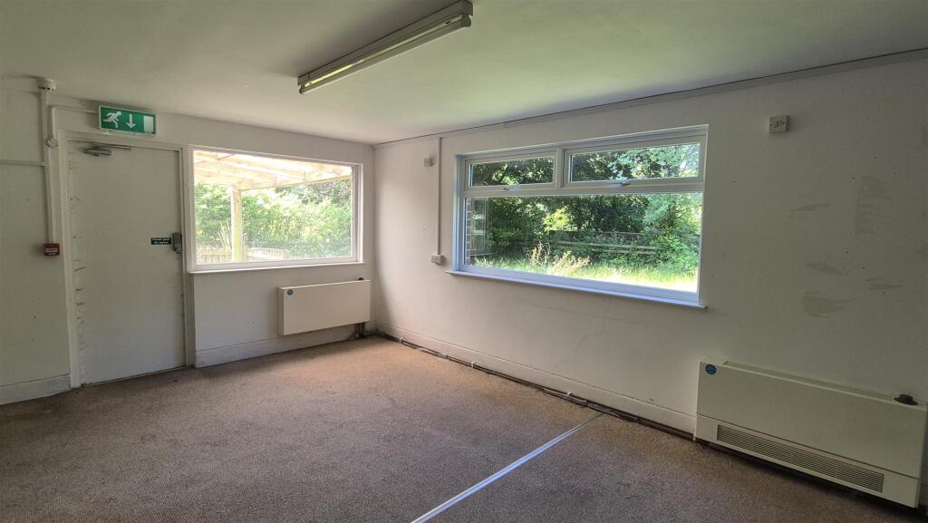 2025-06-18 11.16.33.jpg