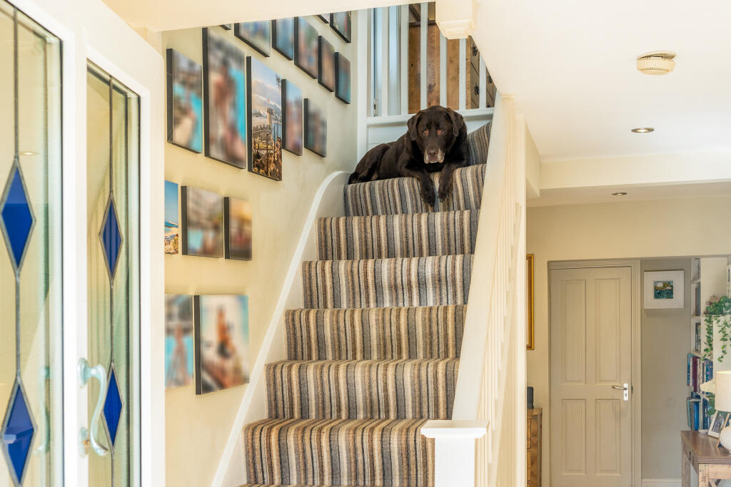 1354464-26-68d3f4ac3a117-ARW-1