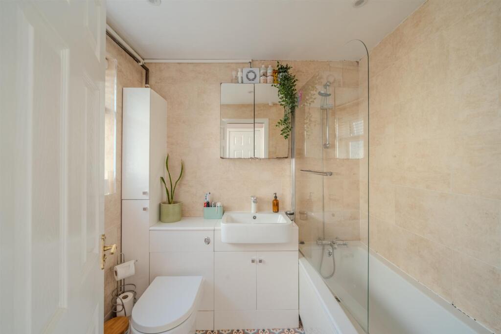 17 Torfaen Terrace-11.jpg