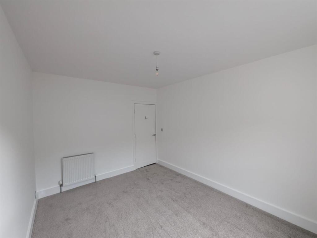 WhatsApp Image 2025-10-01 at 14.28.43_6d4e989a.jpg