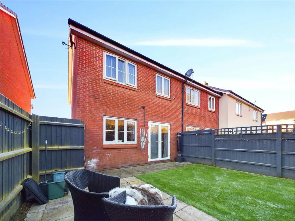 Patio To House