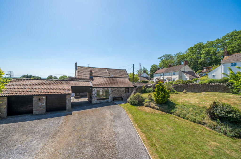 1281793-2-68272de...