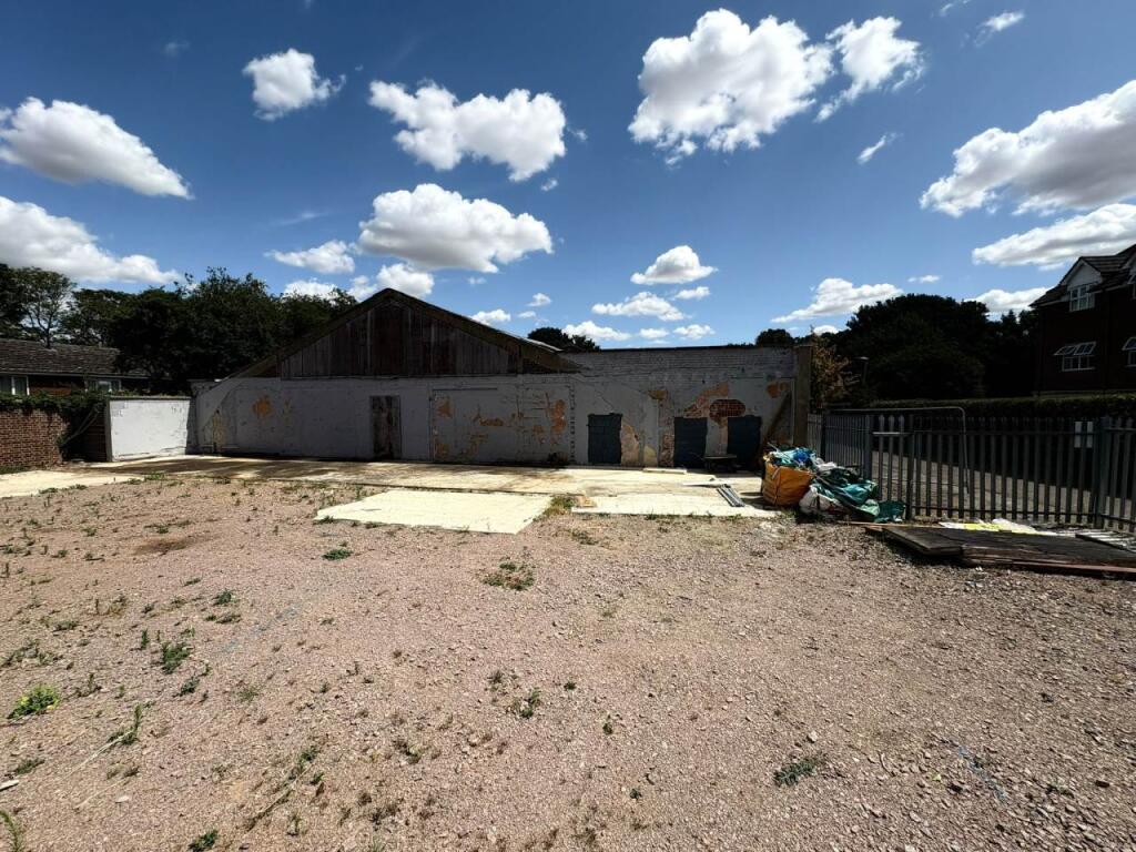 Yard (1)
