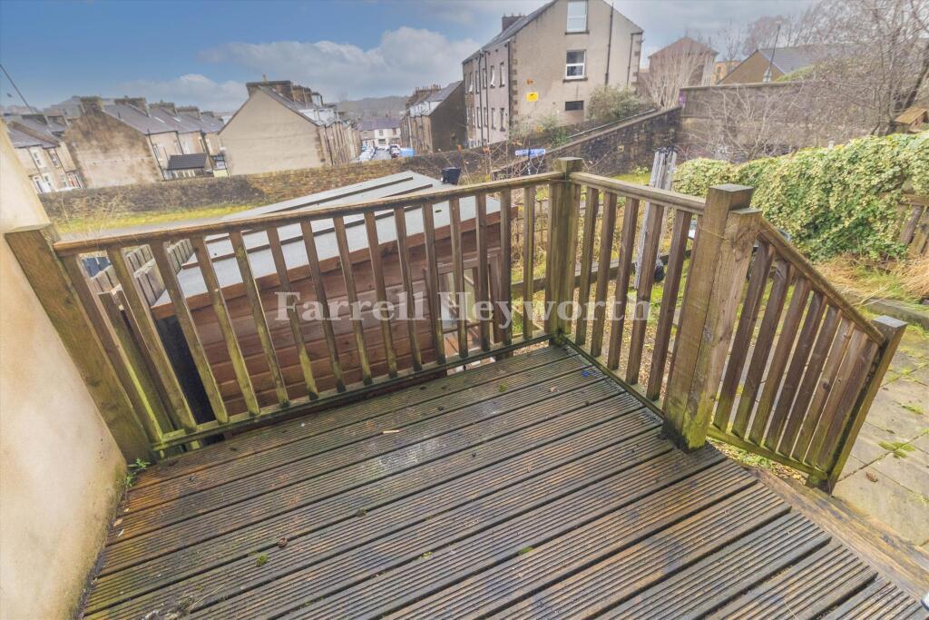 Rear Decking