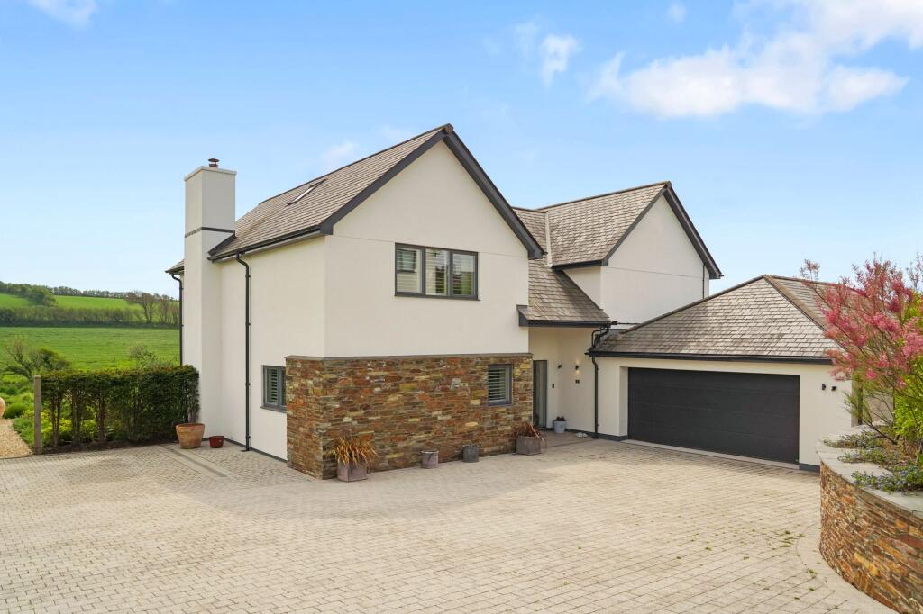 Driveway &amp; Garage