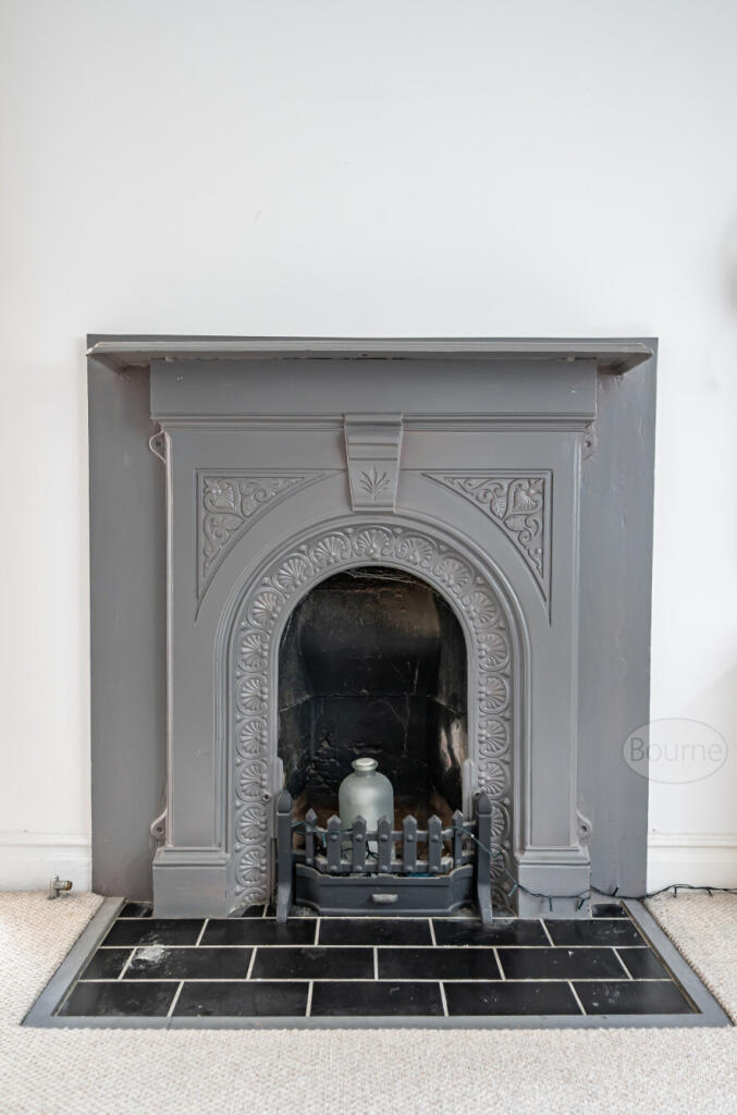 d4952f52-c096-43c...