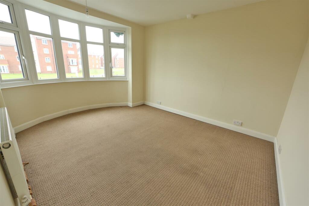 Master Bedroom.jpg
