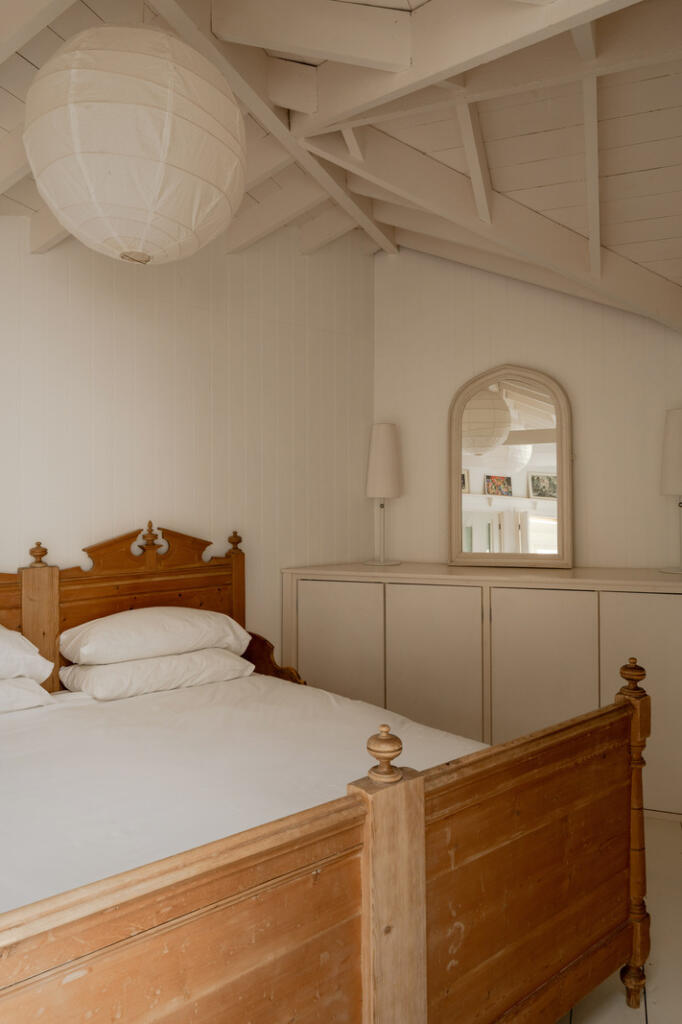 262480 - Trafalgar Cottage, North Road CT14 8BJ...