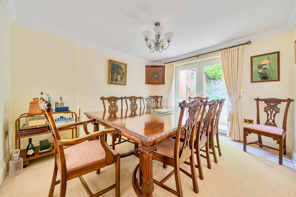 1301851-5-684bfd1a456ba