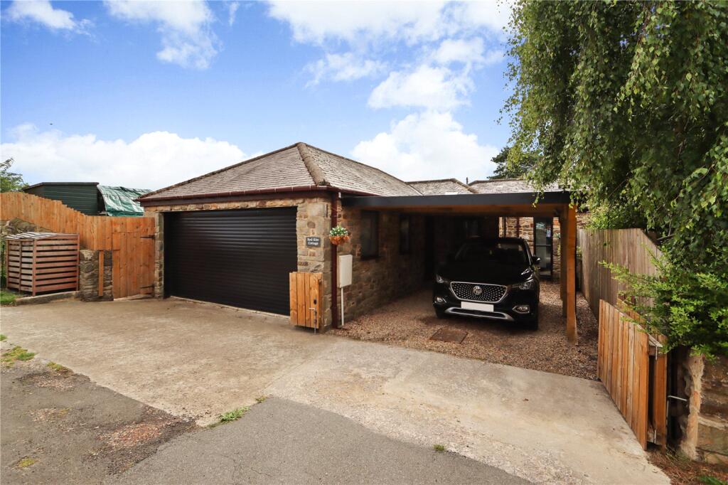 Rear/Garage
