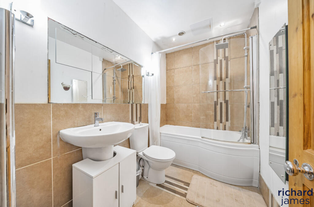 b6c51131-db9a-47e...