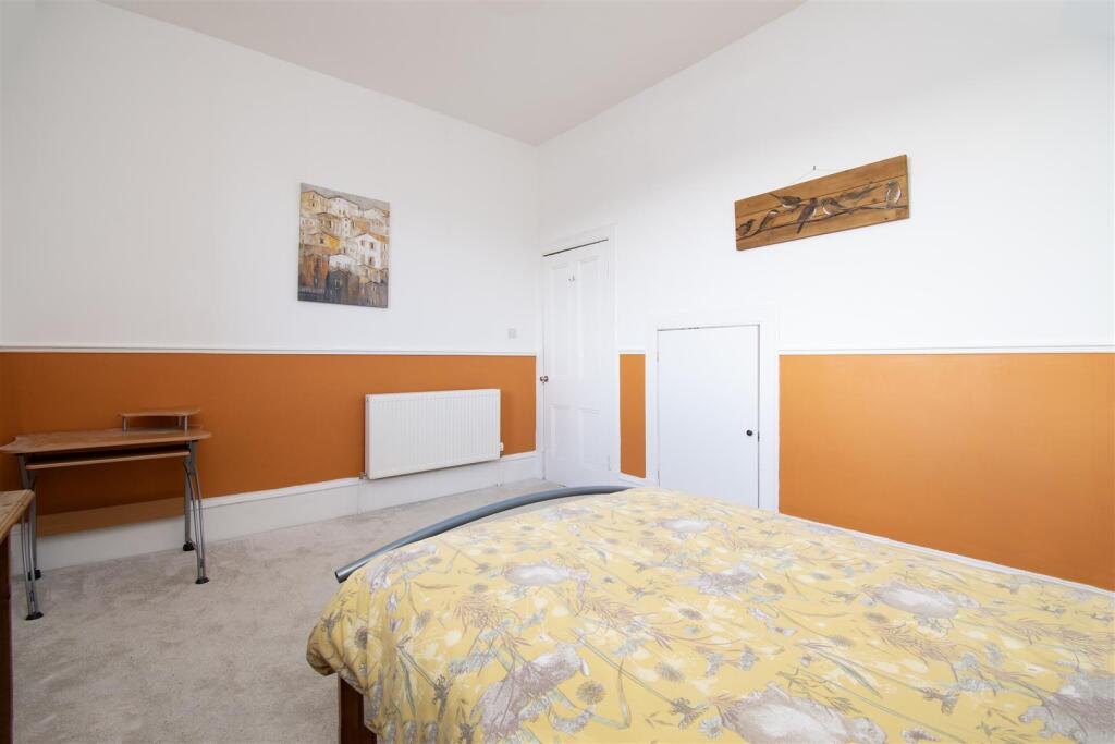 bedroom 3 (2).jpg