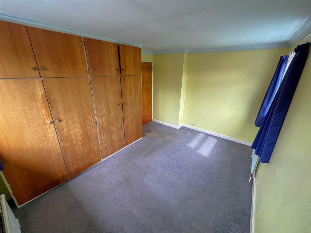 Bedroom 1A.JPG