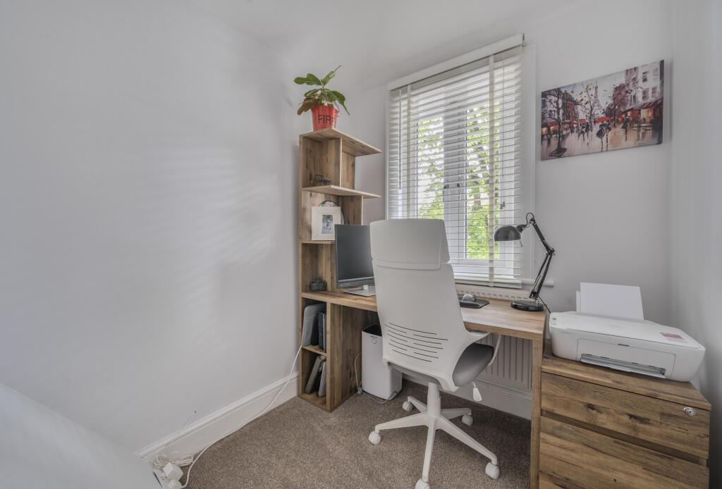 1287688-9-6825e5d...