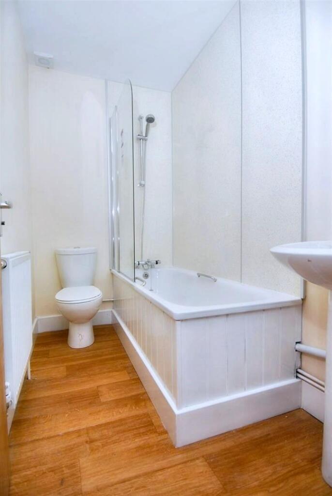 bathroom (10).jpeg