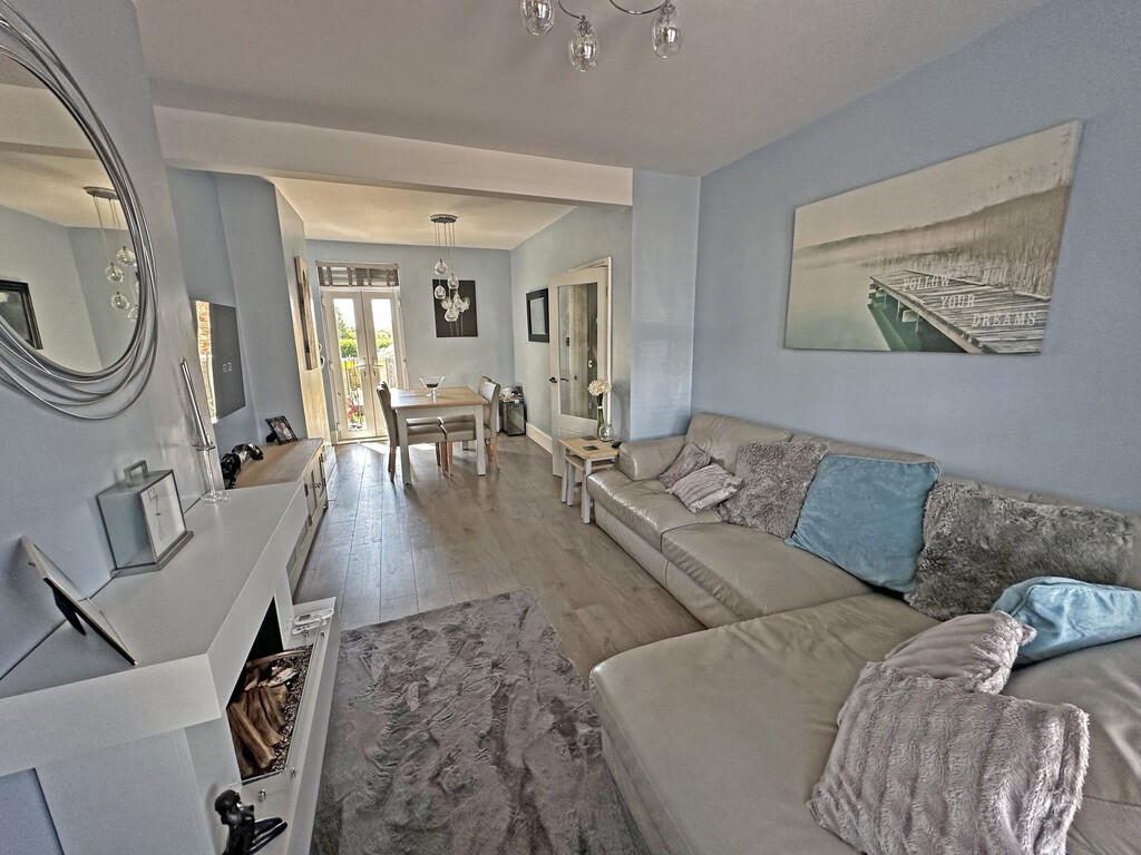 Living room (4)