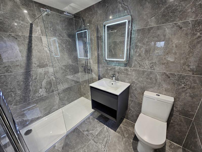 En Suite Two