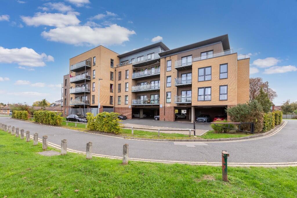 Bodley Quarter, Hanover Way, off Vale Road, Windsor, Berkshire, SL4