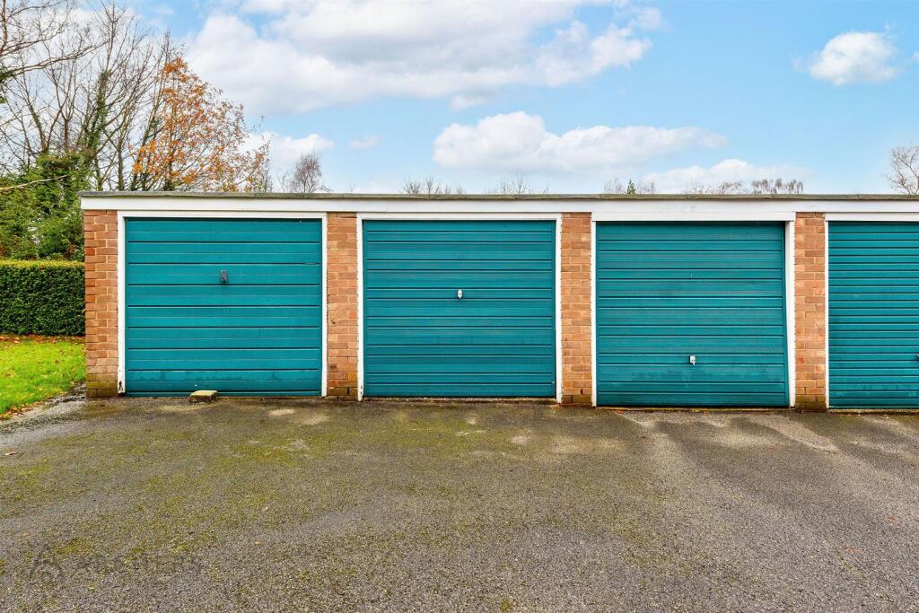 Flat3,16MoorbankRoad(Exterior)(6of6).jpg
