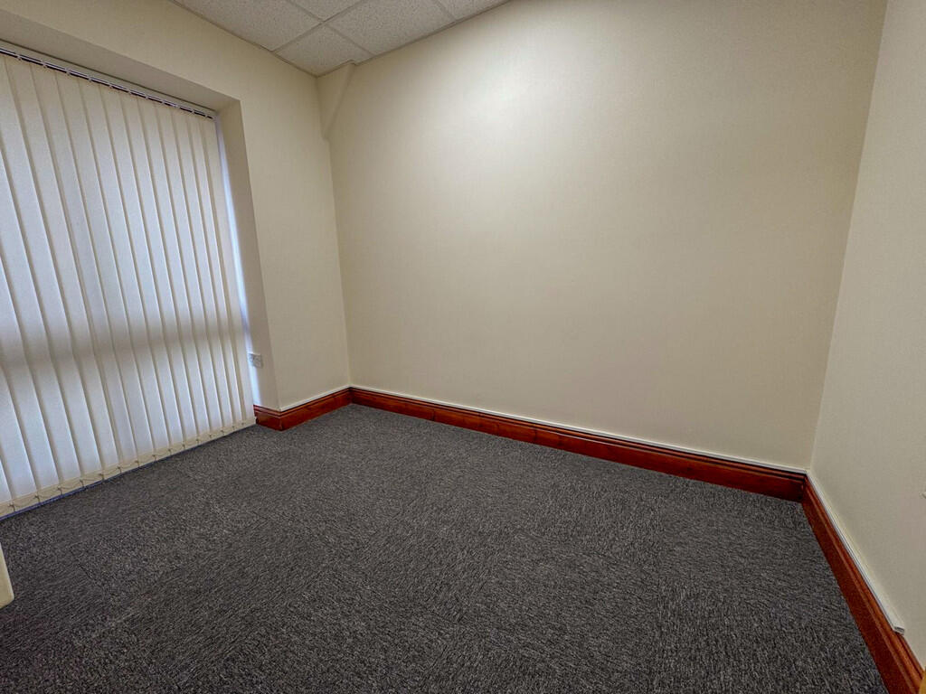 78aef04e-efc5-4ff...