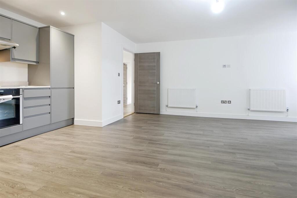 Open Plan Livng.jpg