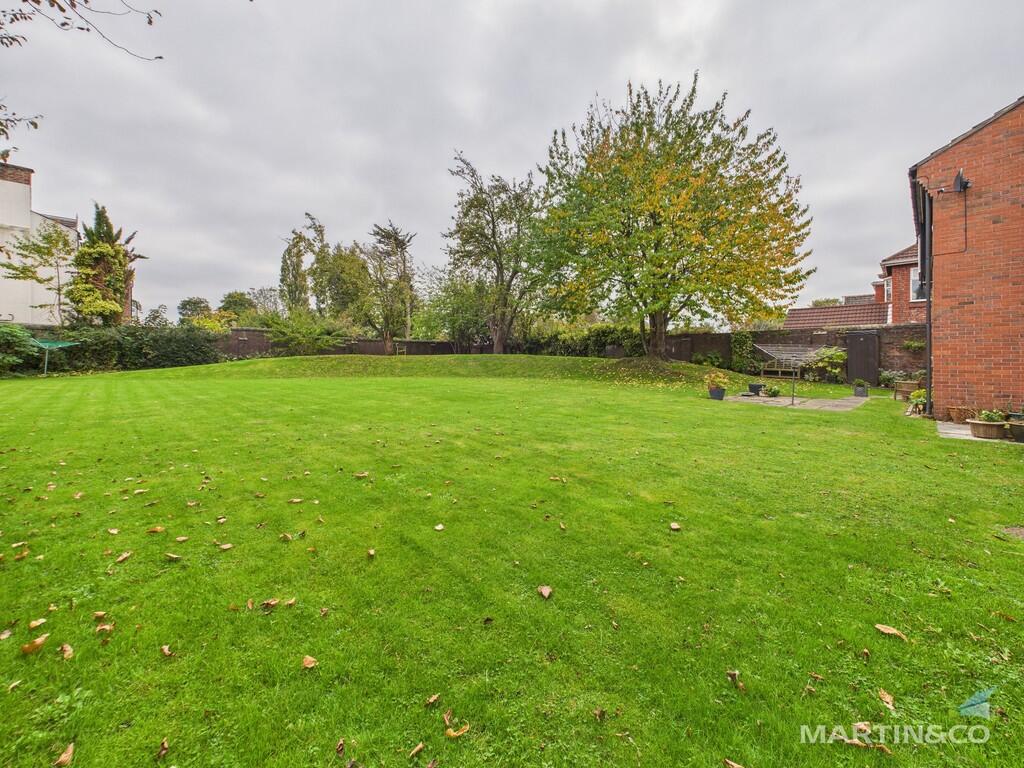 CAM03111G0-PR0394...